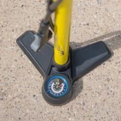 BBB Fodpumpe AirBoost -Elcykel Salg 181552 feature airboost 1