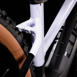 Cube Reaction Hybrid SLT -Elcykel Salg cube reaction hybrid slt 03