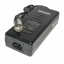 Promovec 4-Benet Oplader